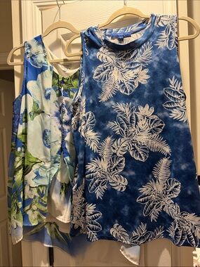 Avenue Blue and White Tropical Flowy Tank Top and Apt 9 Tropical Tank 18/20 XL